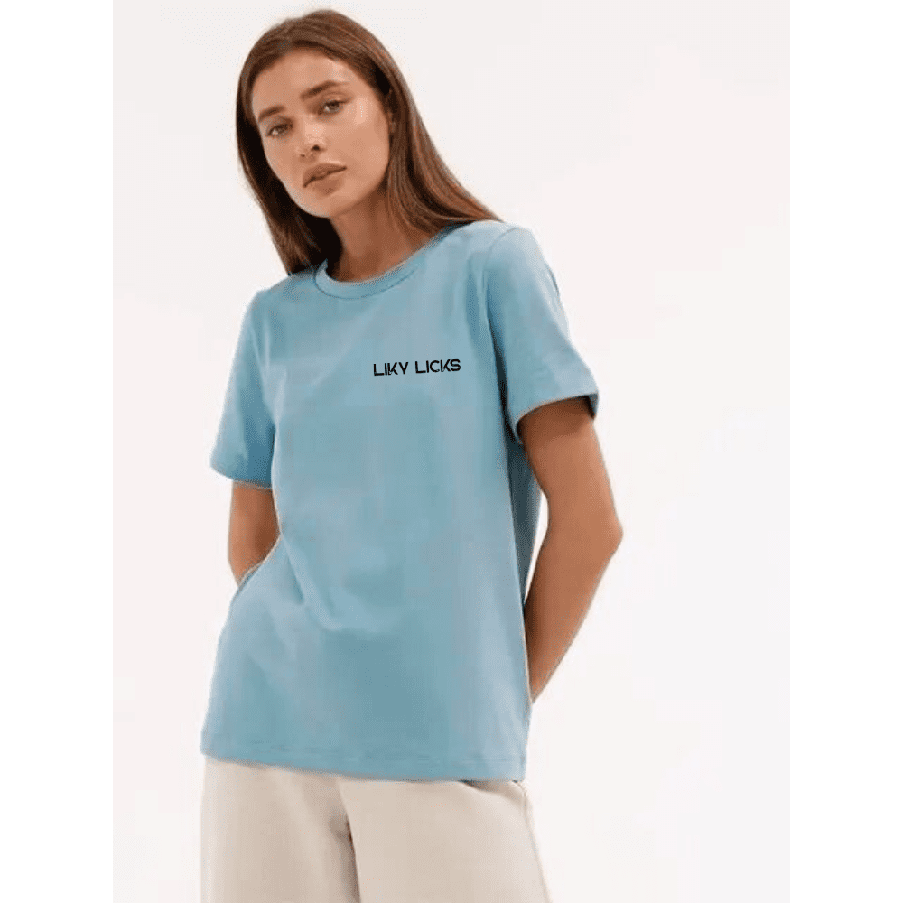 baby blue tee